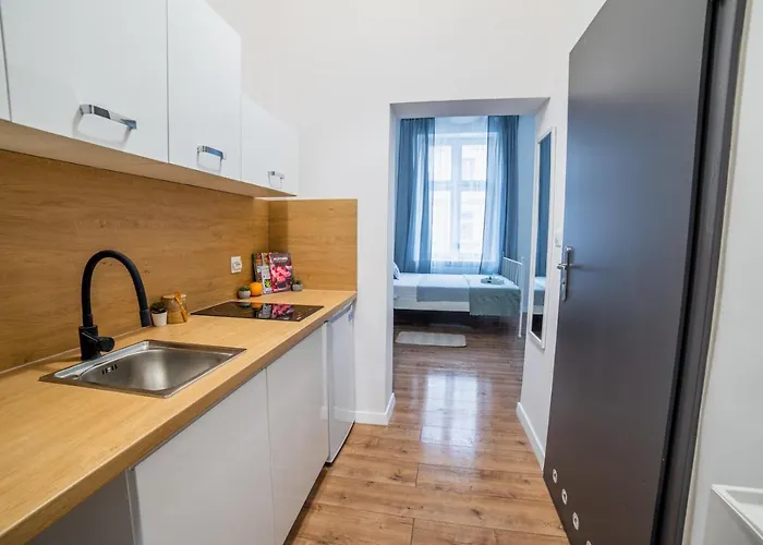 Nowoczesna Kawalerka Monte Cassino 37 Apartment